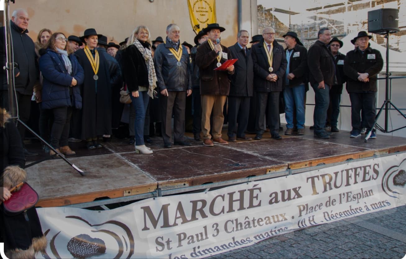 Marché aux truffes de Sainte-Alvère